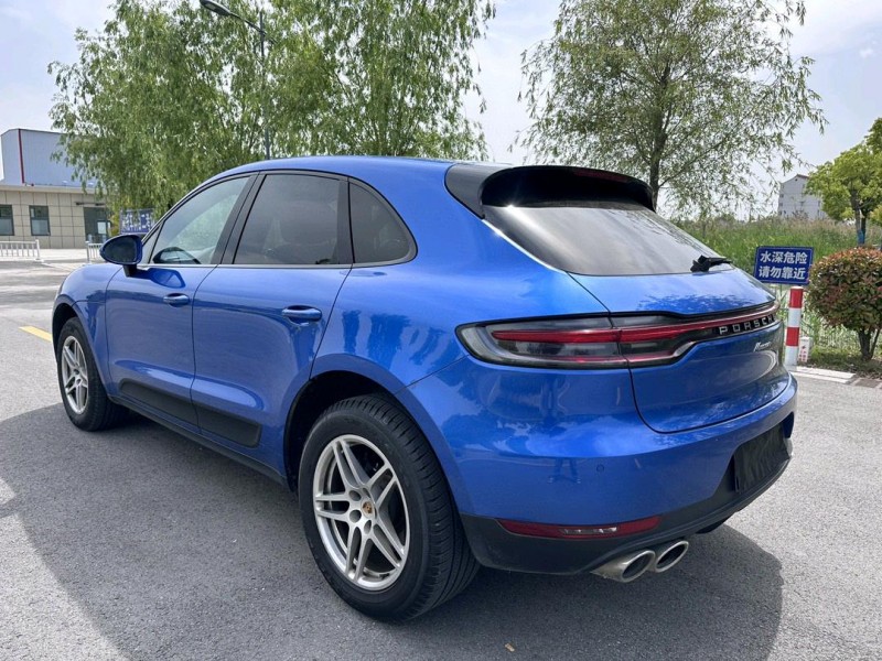 盐城20年保时捷Macan9