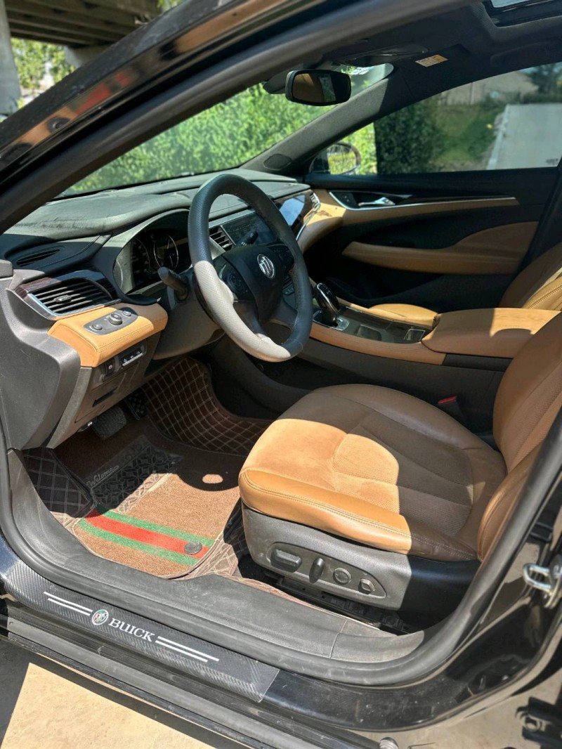 青岛17年别克君越6