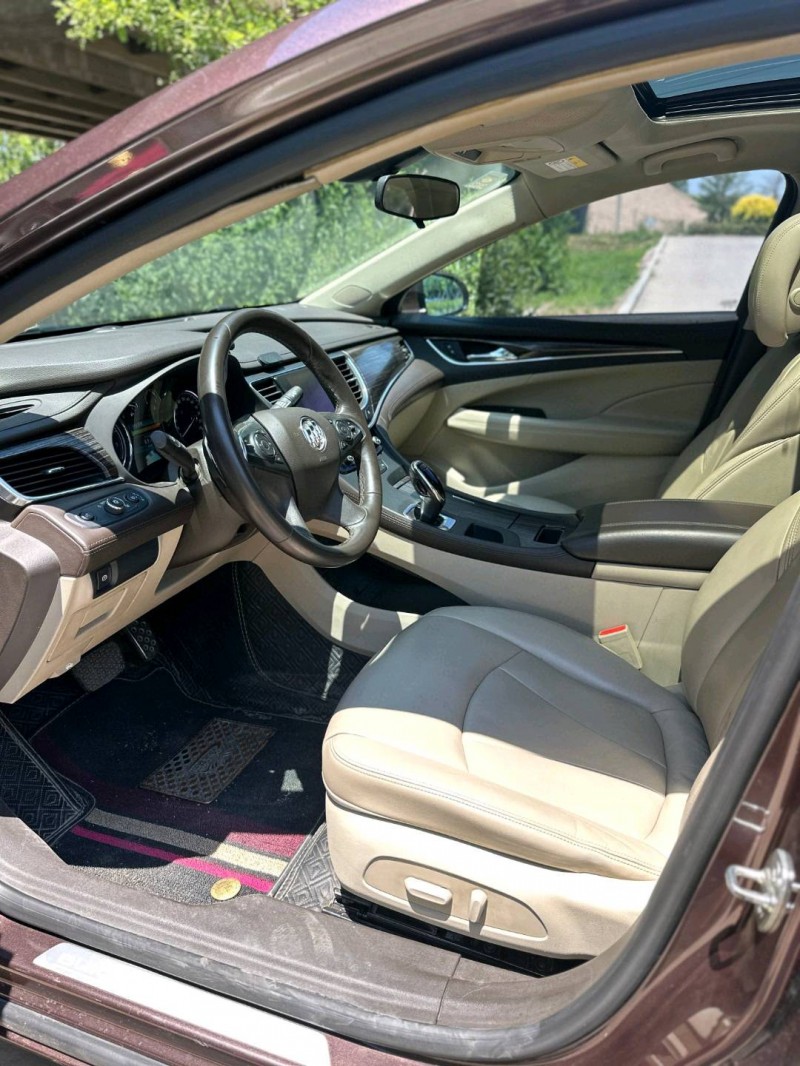 青岛16年别克君越6