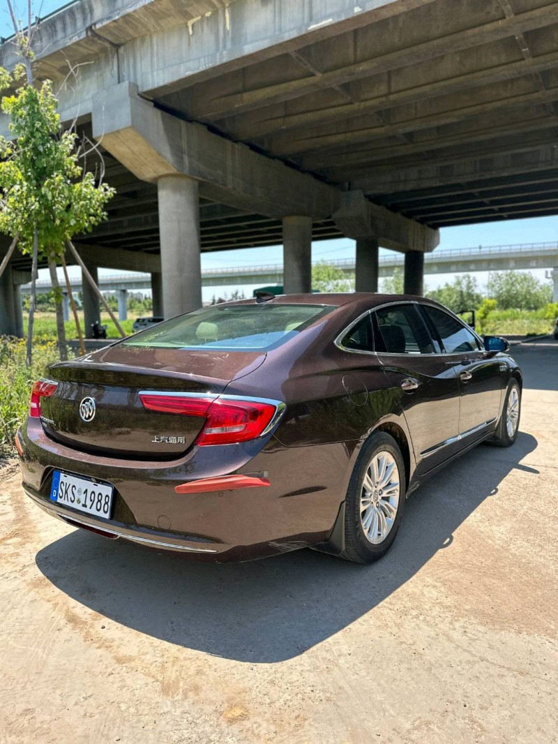 青岛16年别克君越7