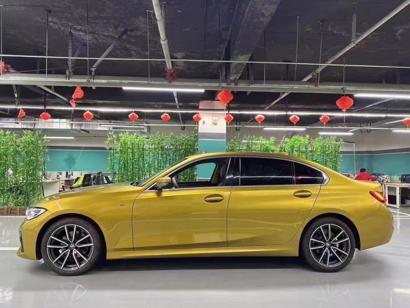 成都20年宝马3系7