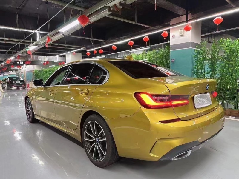 成都20年宝马3系8