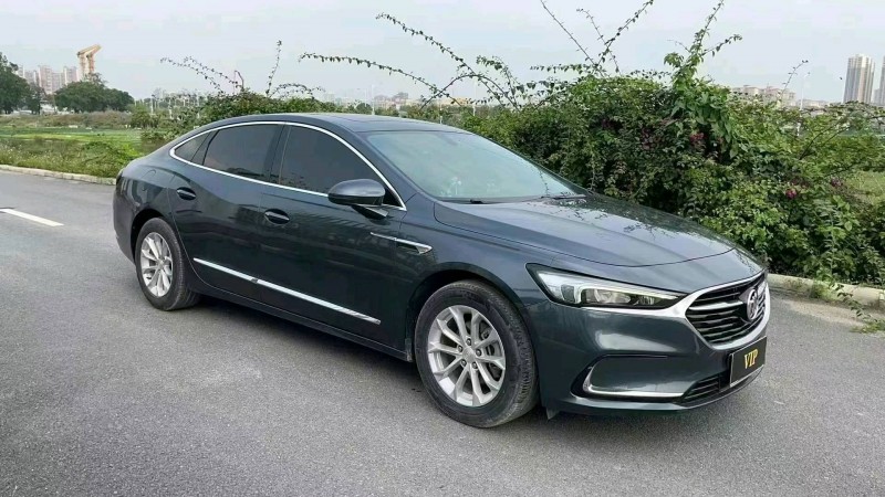 东莞21年别克君越2