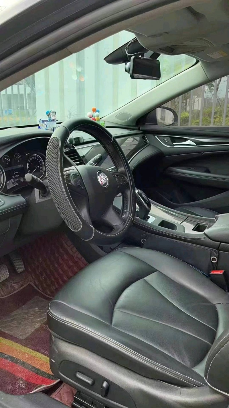 东莞21年别克君越4