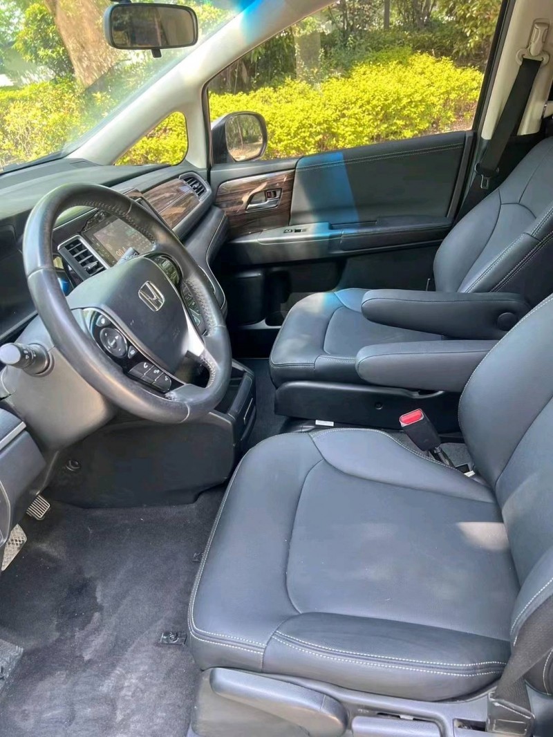 枣庄18年本田艾力绅4