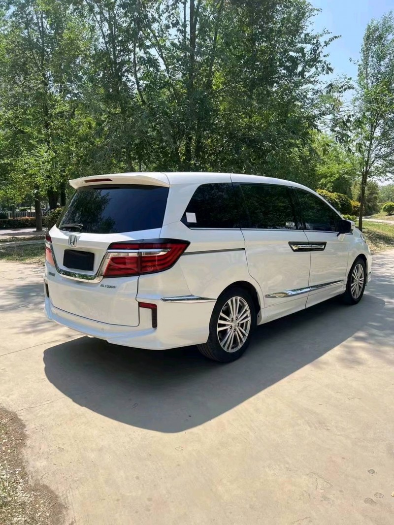 枣庄18年本田艾力绅8