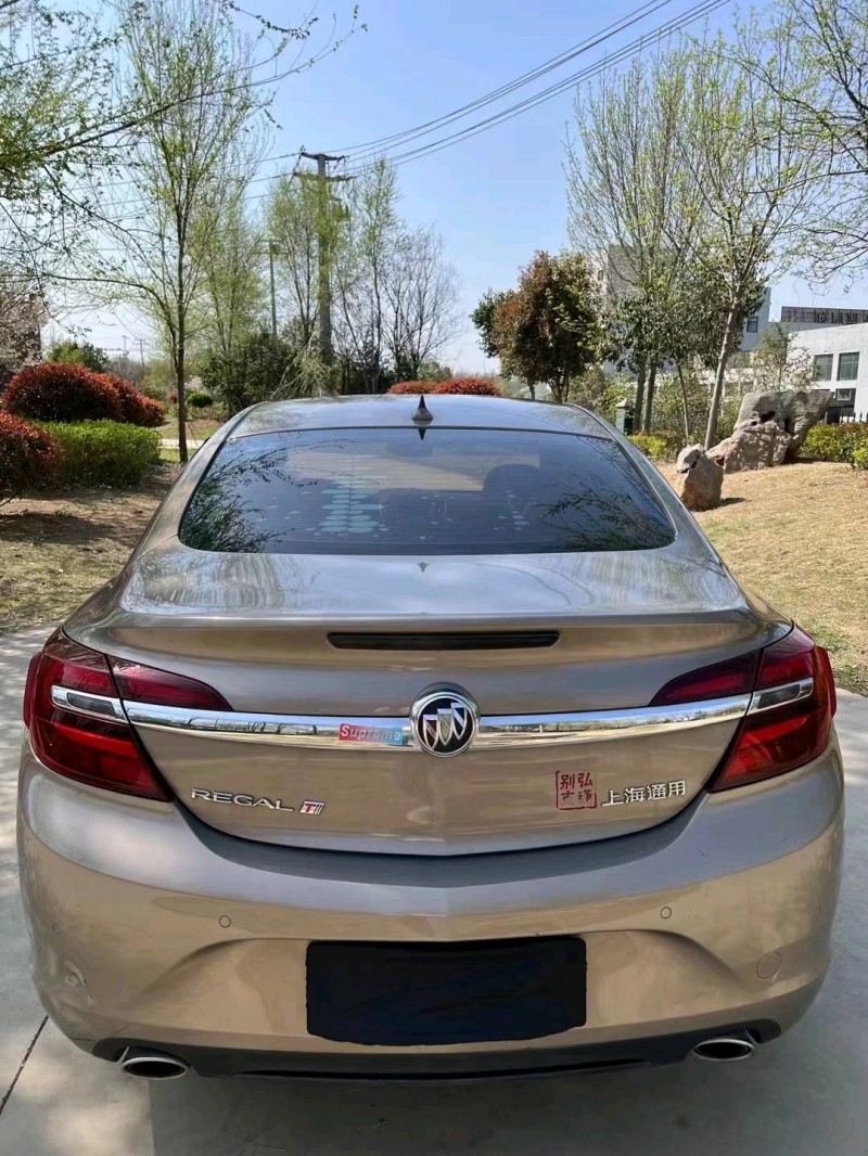 枣庄16年别克君威9