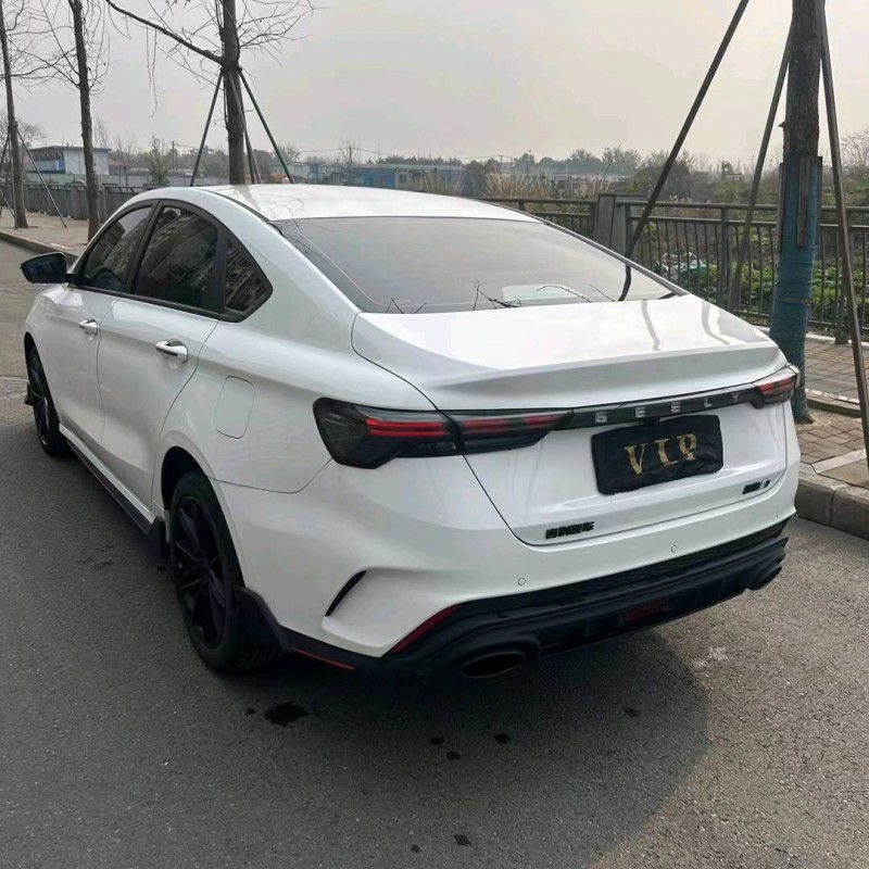 成都22年吉利缤瑞9