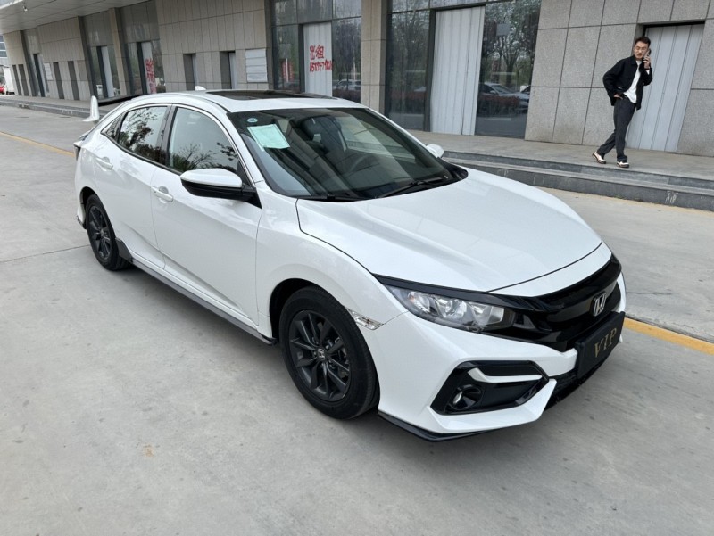 济宁22年本田思域3