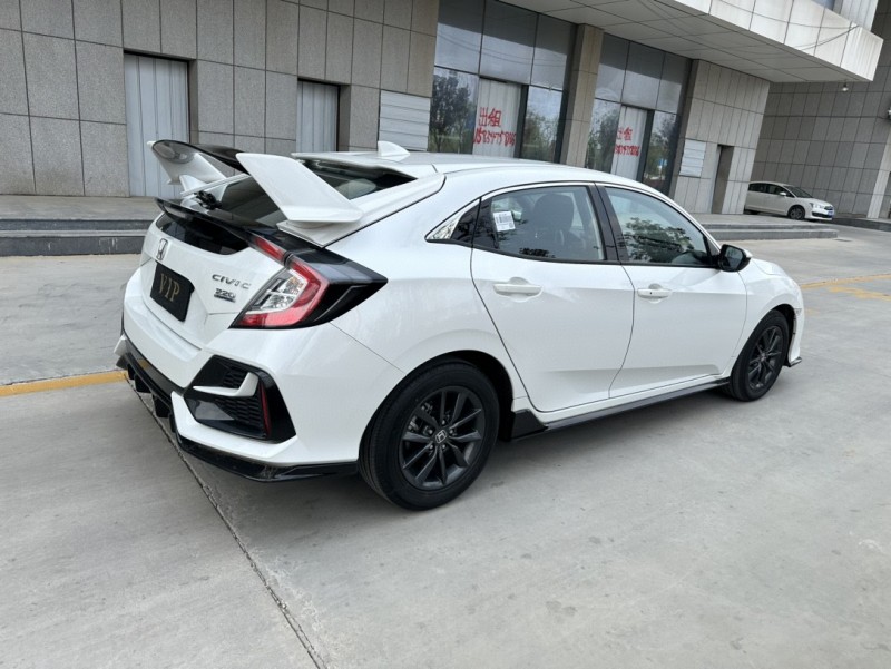 济宁22年本田思域4