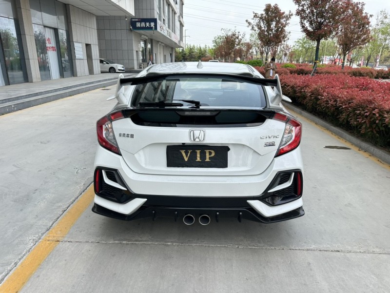 济宁22年本田思域9