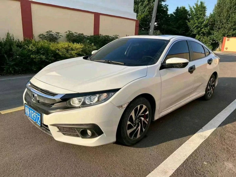 东营21年本田思域3