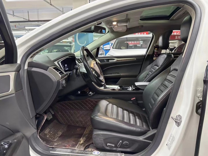 成都14年福特蒙迪欧4