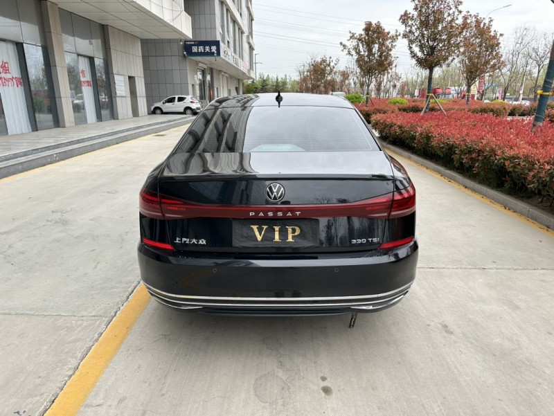 济宁14年日产天籁9