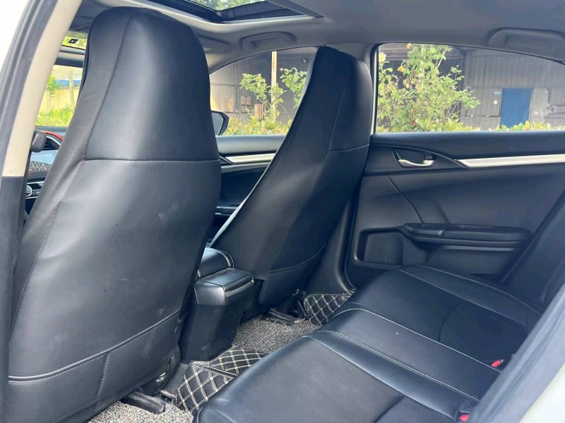 宿迁19年本田思域4