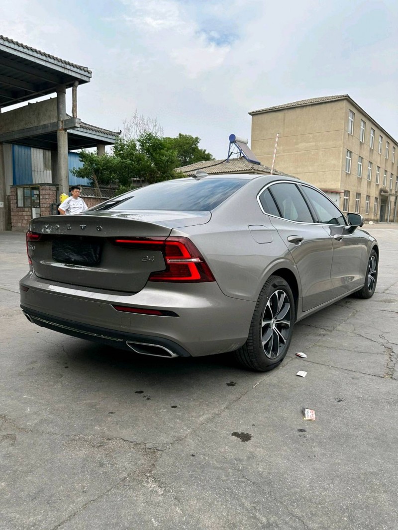 徐州22年沃尔沃S60L8