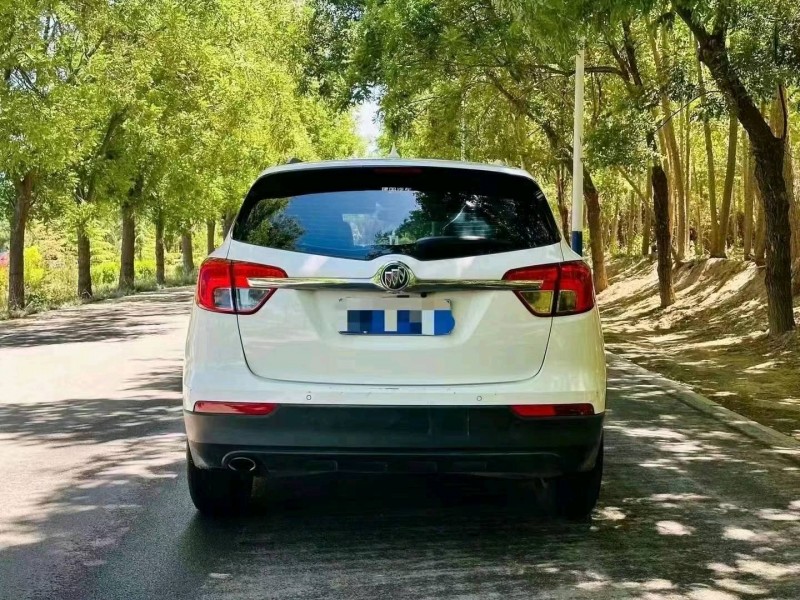 枣庄16年别克昂科威9