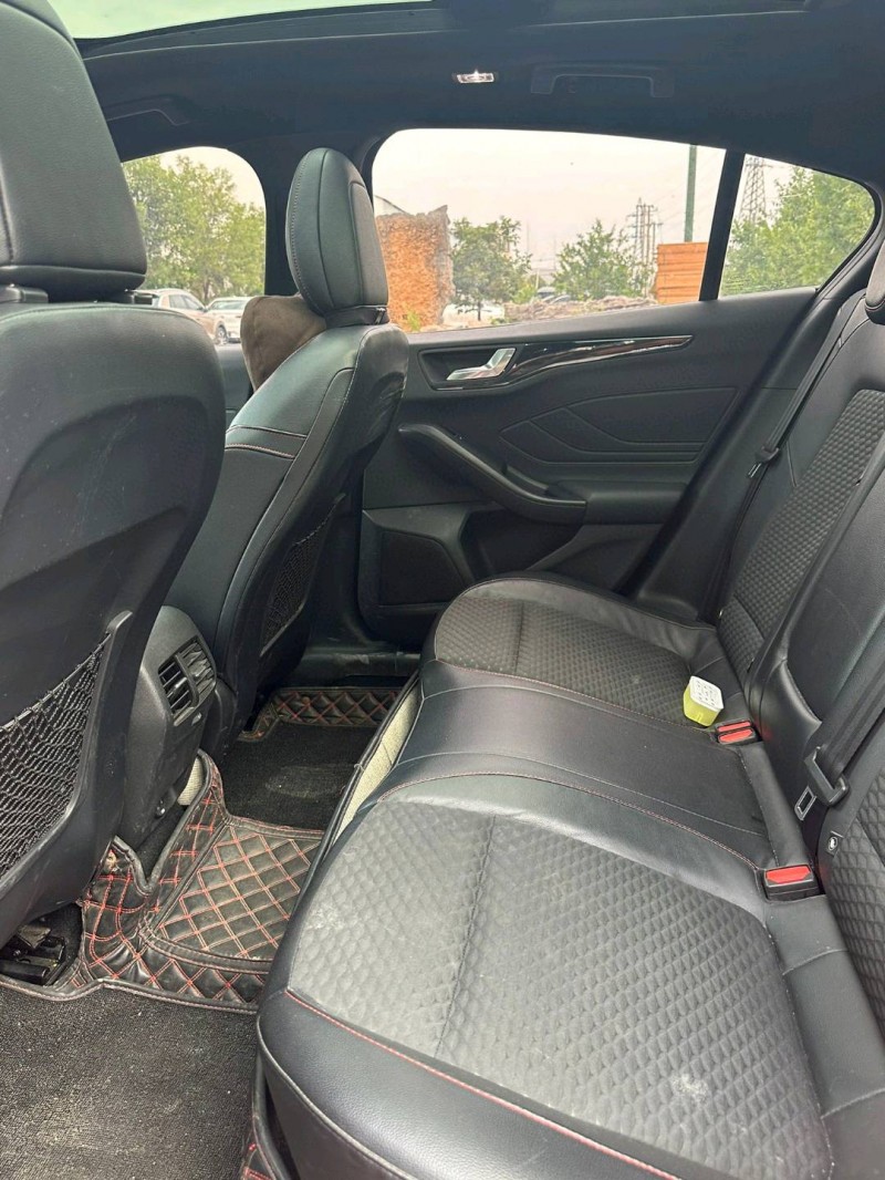 徐州21年福特福克斯4