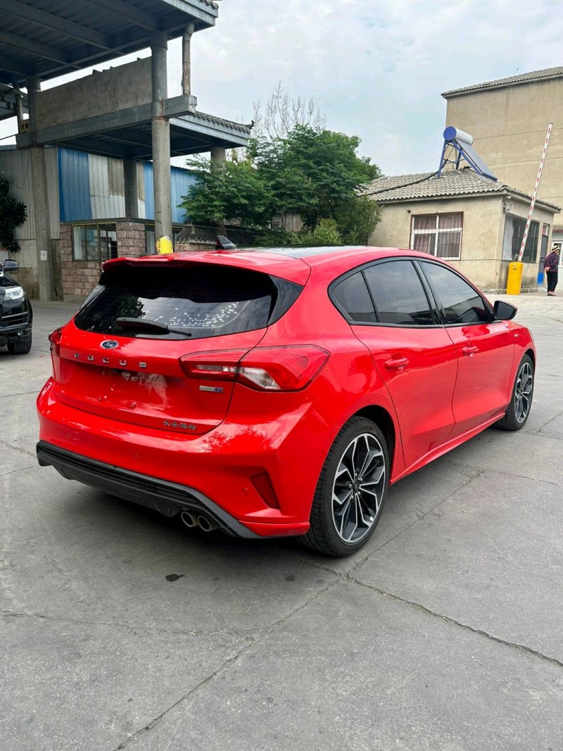 徐州21年福特福克斯8