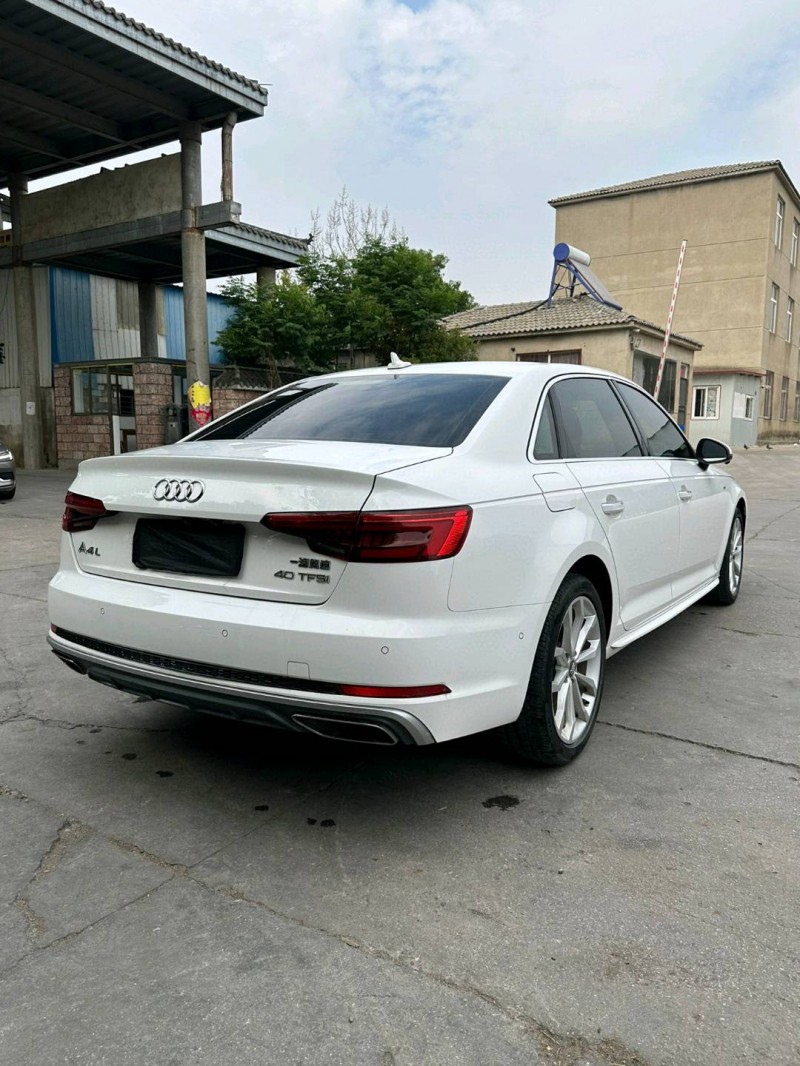 徐州19年奥迪A4L7