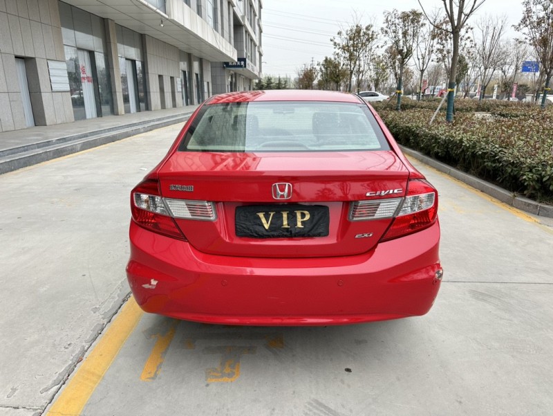 济宁13年本田思域9