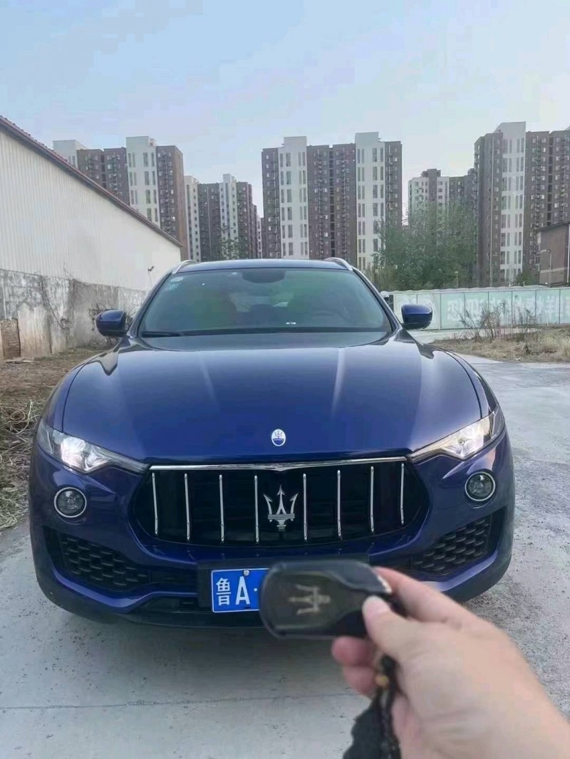 东营19年玛莎拉蒂Levante1