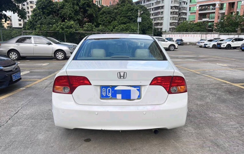 广州09年本田思域7