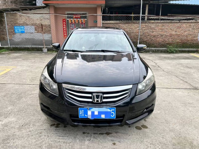 广州12年本田雅阁1