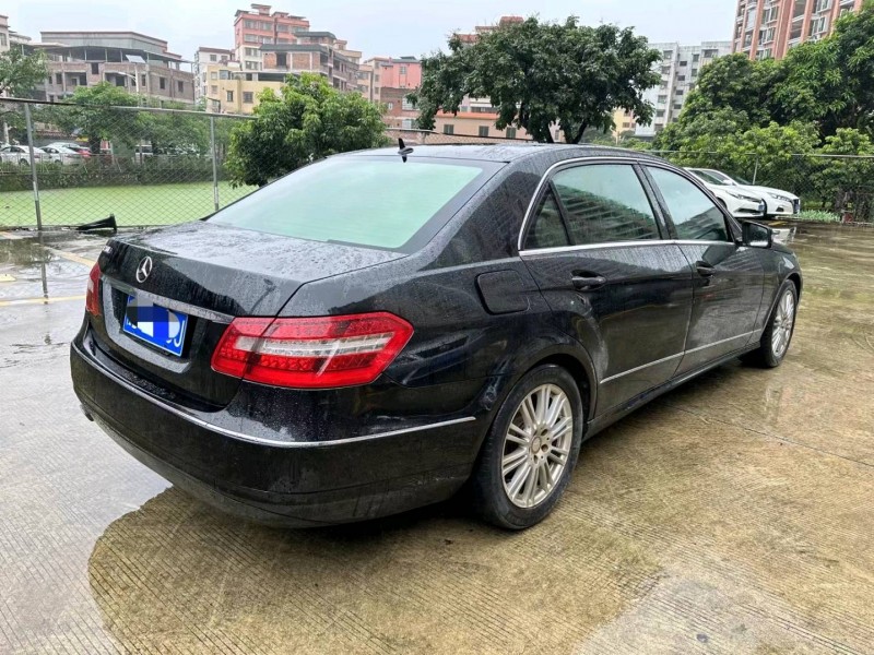 广州11年奔驰E9