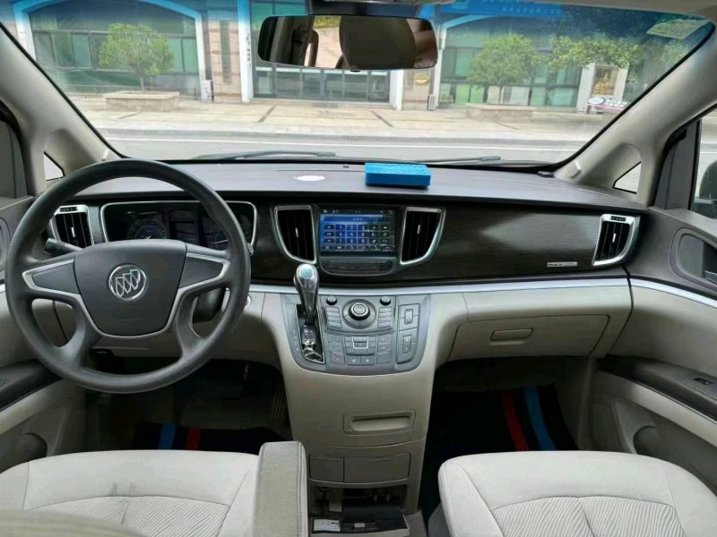 枣庄13年别克GL85