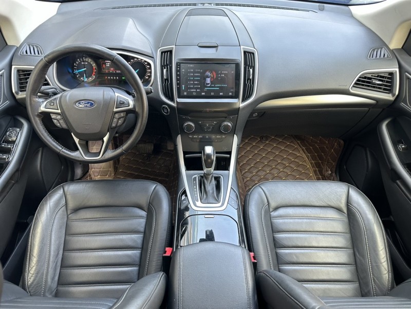 济宁19年福特锐界8