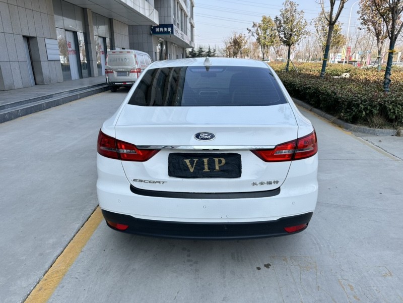 济宁20年福特福睿斯9