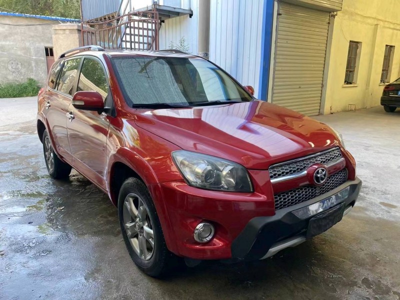 蘭州13年豐田RAV42