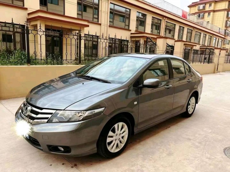 枣庄15年本田锋范2