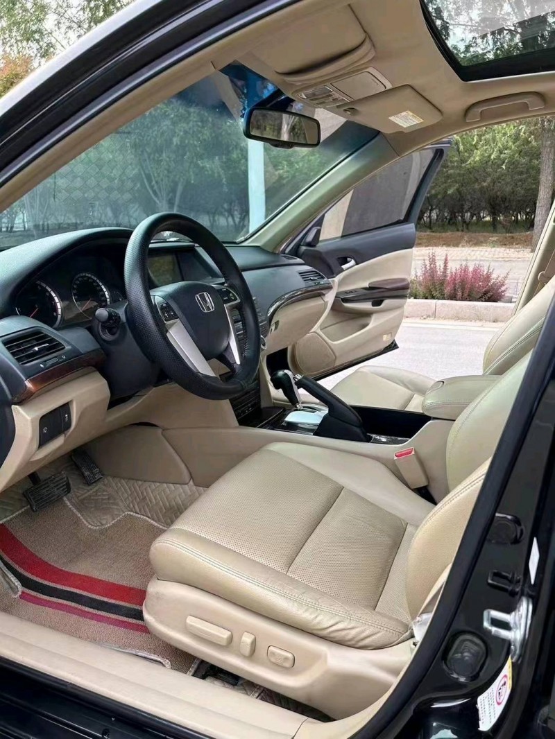 枣庄13年本田雅阁6