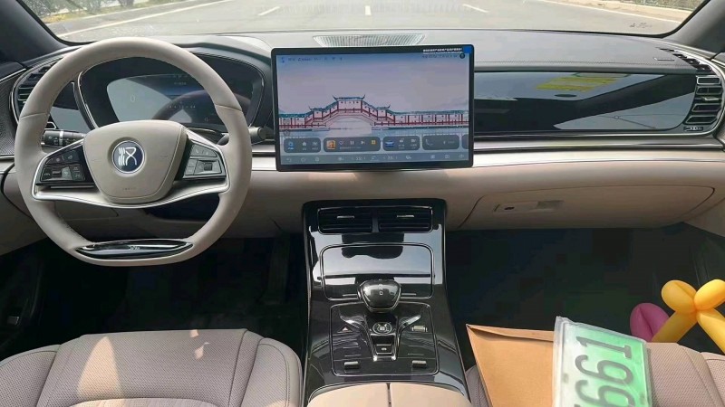 东营24年比亚迪汉7