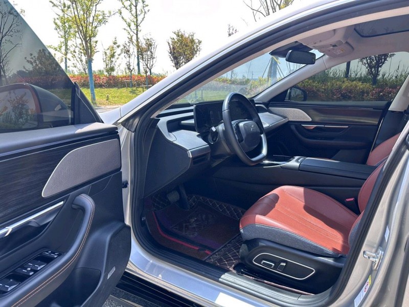 鹽城23年小鵬汽車p77