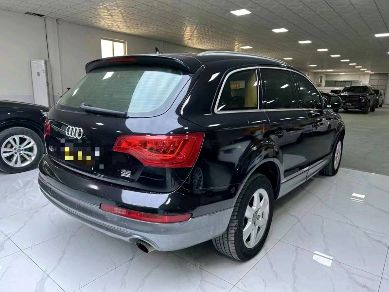 廊坊10年奥迪Q76
