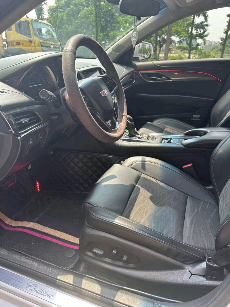 成都17年凯迪拉克ATS4