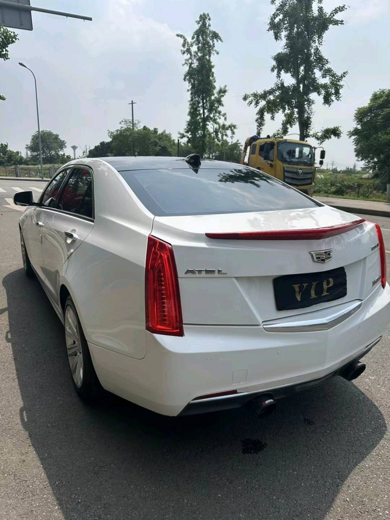 成都17年凯迪拉克ATS5
