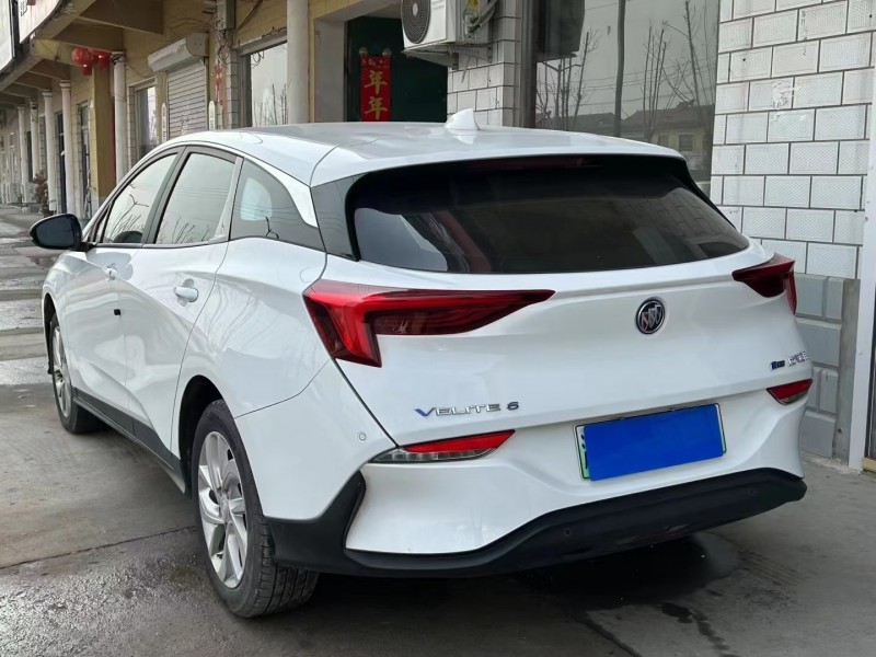 济宁23年别克微蓝4