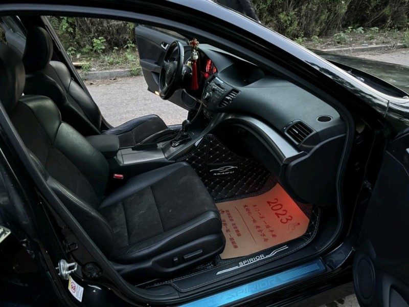 徐州13年本田思铂睿6