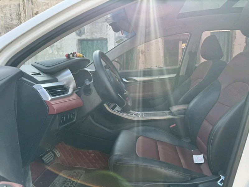 郑州19年吉利S19