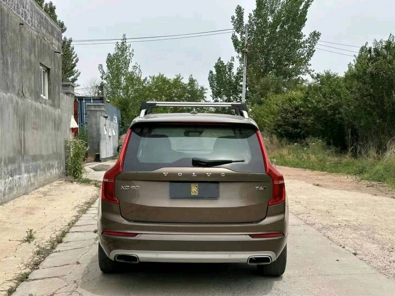 青岛16年沃尔沃XC907
