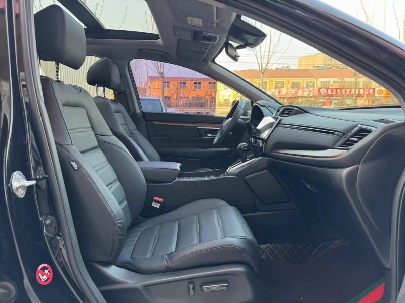 济宁22年本田CRV5