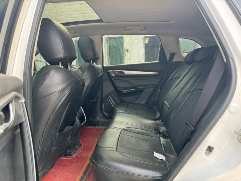 郑州20年东风AX7pro5