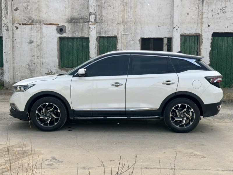 郑州20年东风AX7pro8