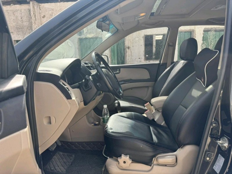 郑州15年起亚狮跑7