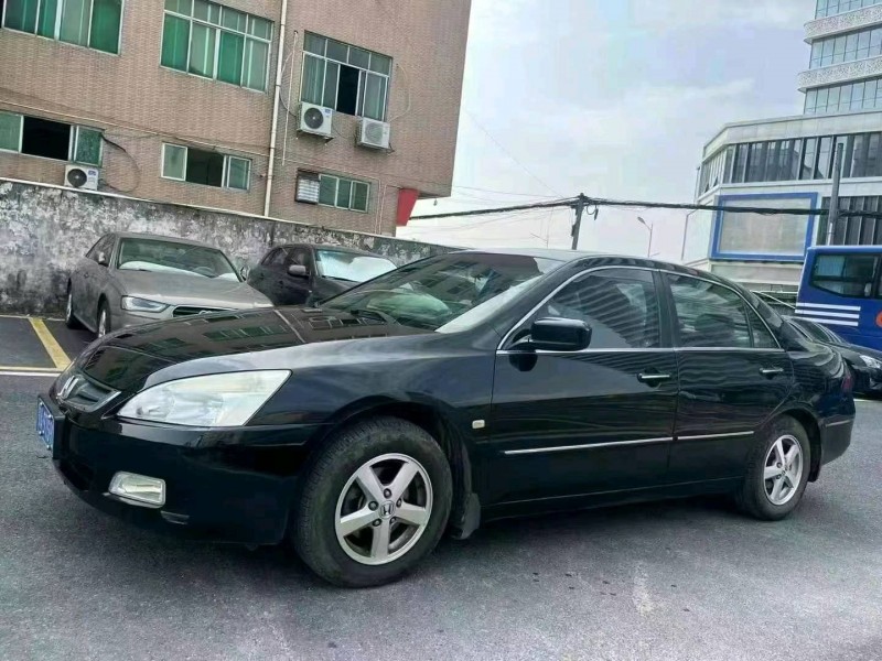 广州07年本田雅阁2