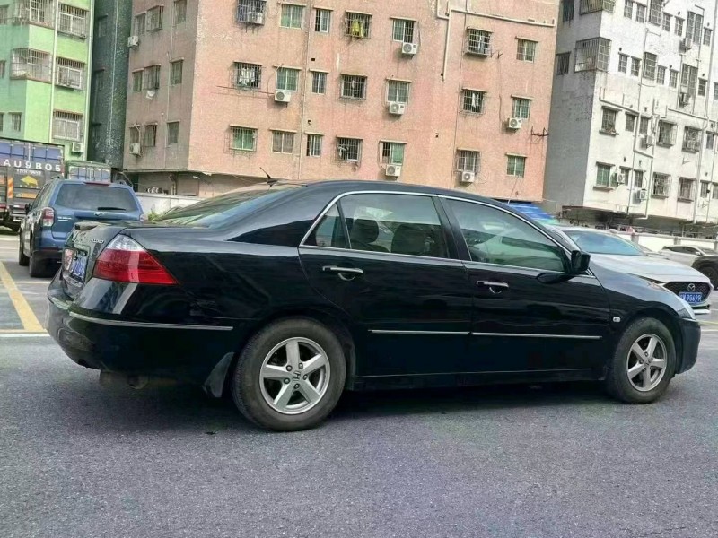 广州07年本田雅阁4